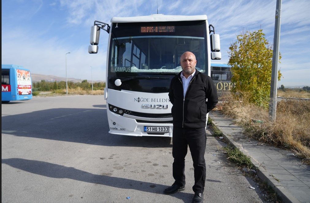 Otobüs Şoförü Rahatsızlanan Öğrenciyi Hastaneye Yetiştirdi Görsel